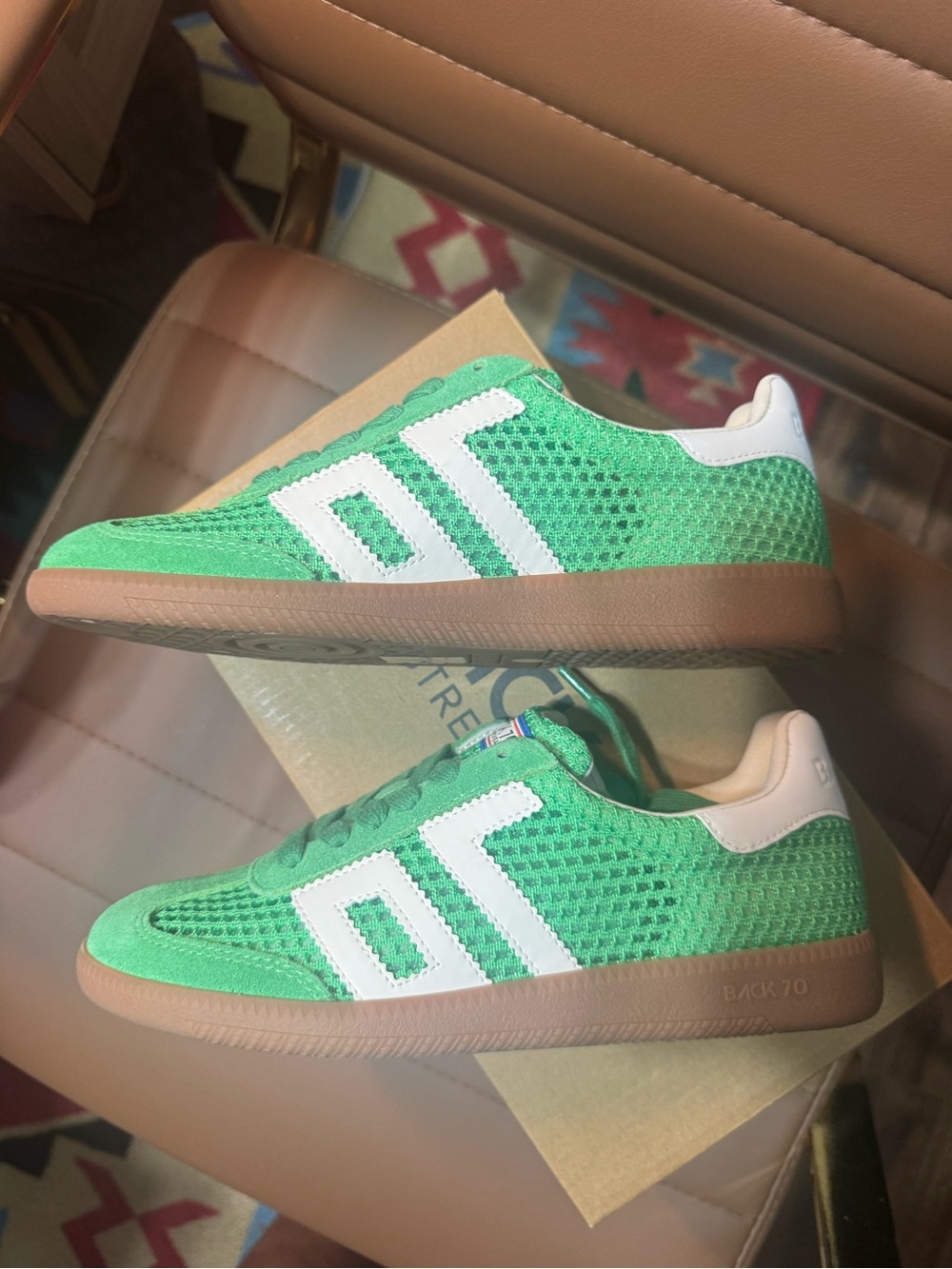 Back 70 Sneakers - Picture 3 of 7